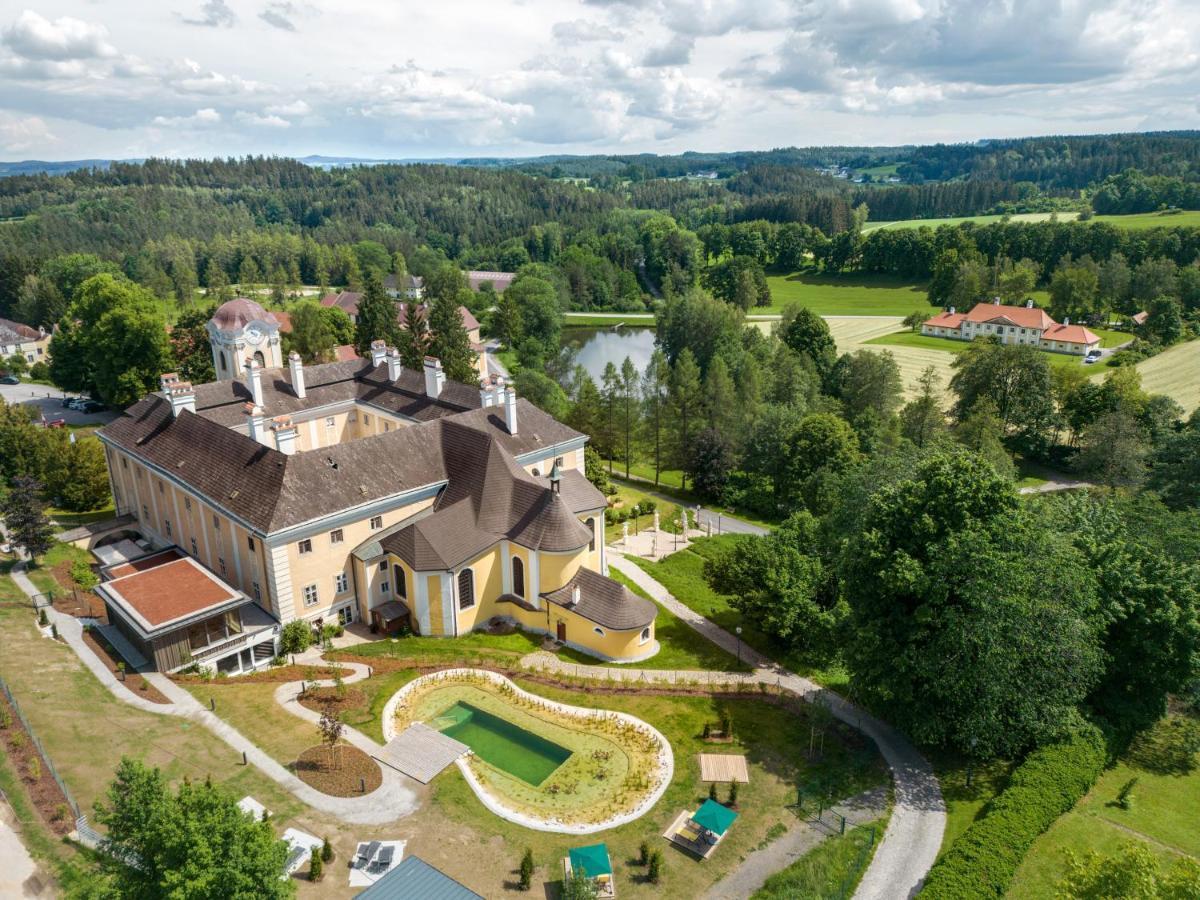 Schlosshotel Rosenau Superior Schloss Rosenau المظهر الخارجي الصورة